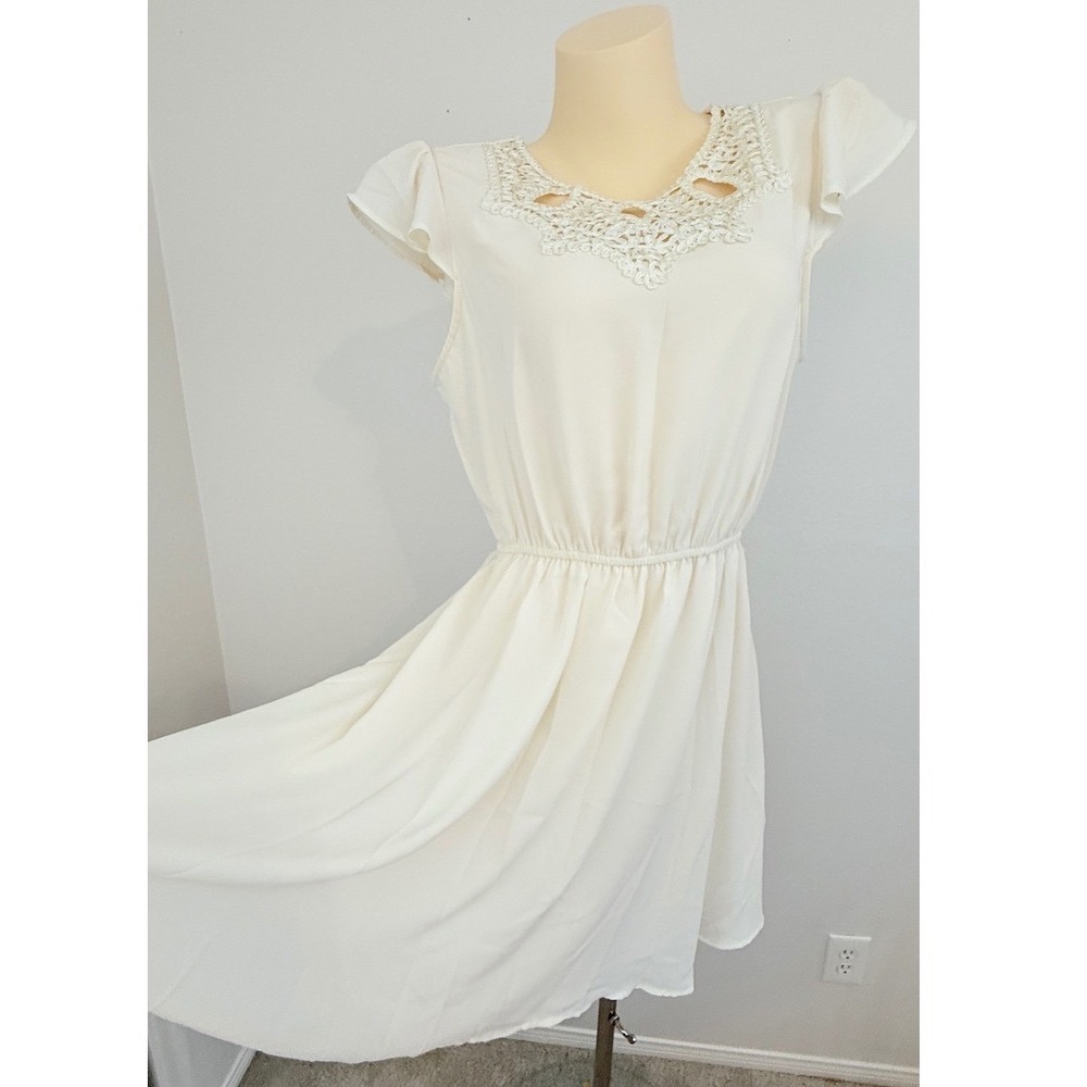 White Mini Dress L Cottagecore Ethereal Romantic Fairycore Lace Detail Vintage